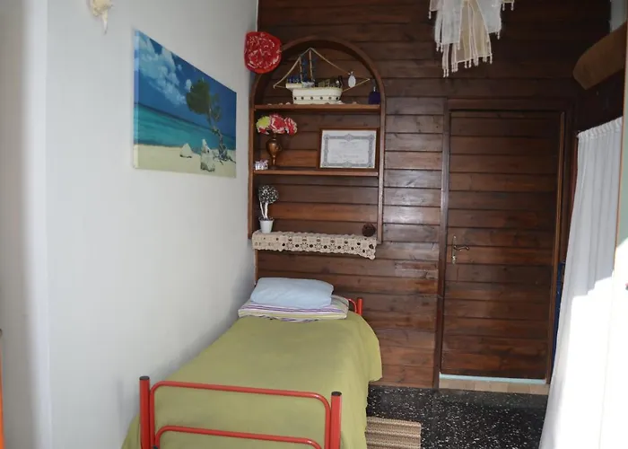 La Castellana Finestra Sul Mare- Air Conditioned Bed & Breakfast Lerici