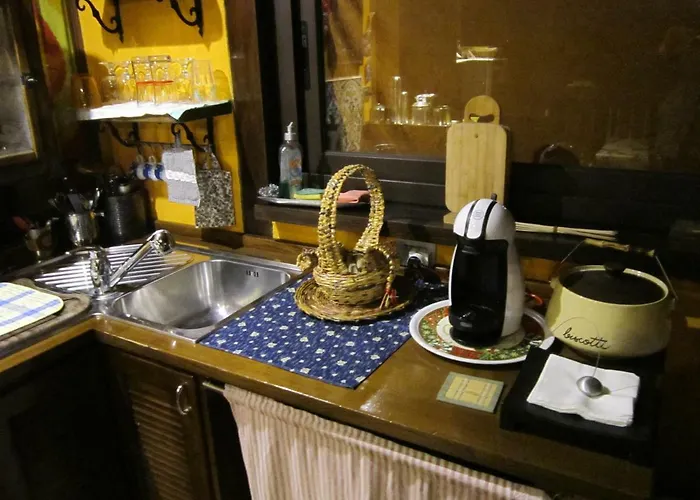 La Castellana Finestra Sul Mare- Air Conditioned Bed and Breakfast